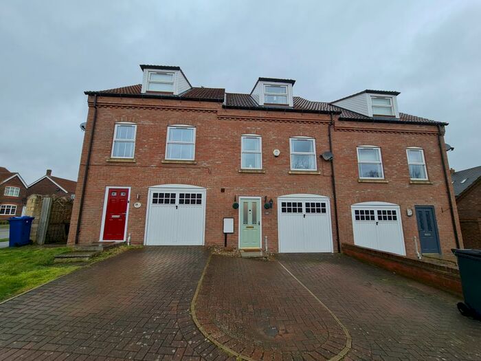 3 Bedroom Property To Rent In St. Augustine Road, Lincoln, LN2