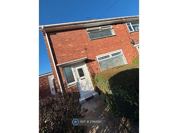 2 Bedroom Semi Detached House To Rent In Renfrew Road, Sunderland, SR5