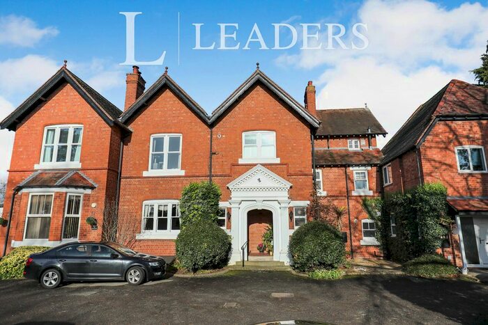 2 Bedroom Flat To Rent In Myton Road Warwick, Warwickshire, CV34