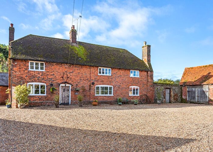 4 Bedroom Detached House For Sale In Kimpton Road, Kimpton, Hitchin, Hertfordshire, SG4