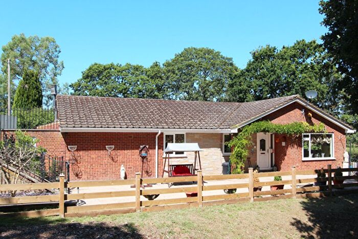 4 Bedroom Detached Bungalow For Sale In Birchwood Road, Swanley, Kent, BR8