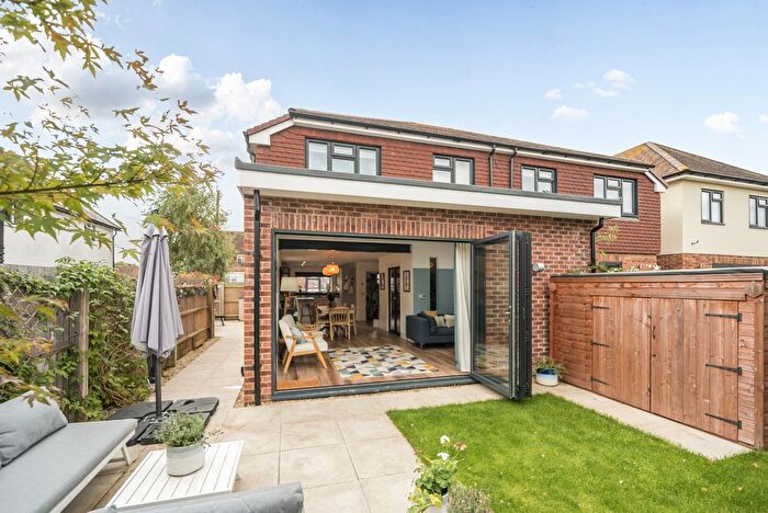 3 Bedroom Semi-detached House For Sale In Molyneux Road, Farncombe, Godalming, GU7