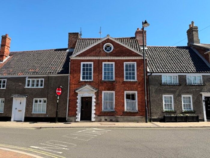 3 Bedroom Terraced House For Sale In Old Market, Beccles, Suffolk, NR34
