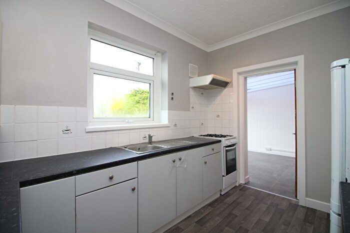 2 Bedroom Bungalow For Sale In North Drive, Thornton-Cleveleys, FY5