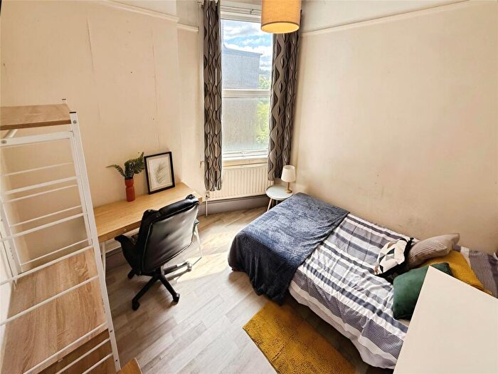 Property To Rent In New Cross Road, London, SE14
