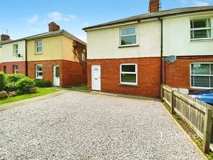 3 Bedroom Semi-Detached House To Rent In Recreation Road, Bourne, PE10