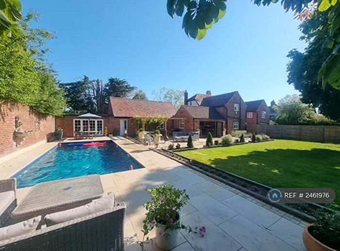 5 Bedroom Detached House To Rent In London Road, Colchester, CO3