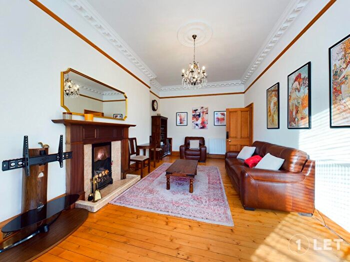 2 Bedroom Flat To Rent In Haddington Place, Leith Walk, Edinburgh, EH7