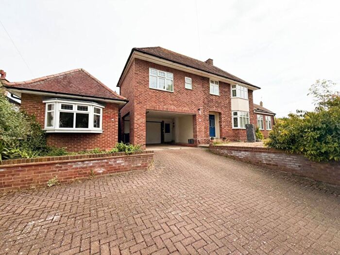 4 Bedroom Detached House For Sale In Station Road, Melbourn, Royston, SG8