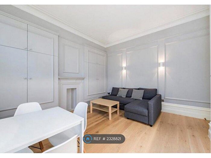 1 Bedroom Flat To Rent In Bank Chambers, London, SW1Y
