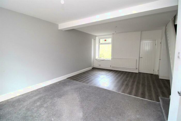 4 Bedroom House To Rent In Abercynon Road, Abercynon, Mountain Ash, CF45