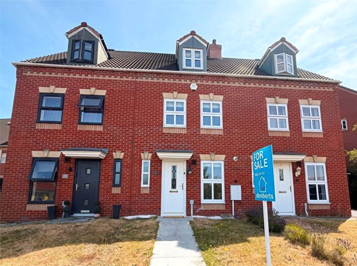 3 Bedroom Terraced House For Sale In Davenham Walk, Lawley, Telford, Shropshire, TF3