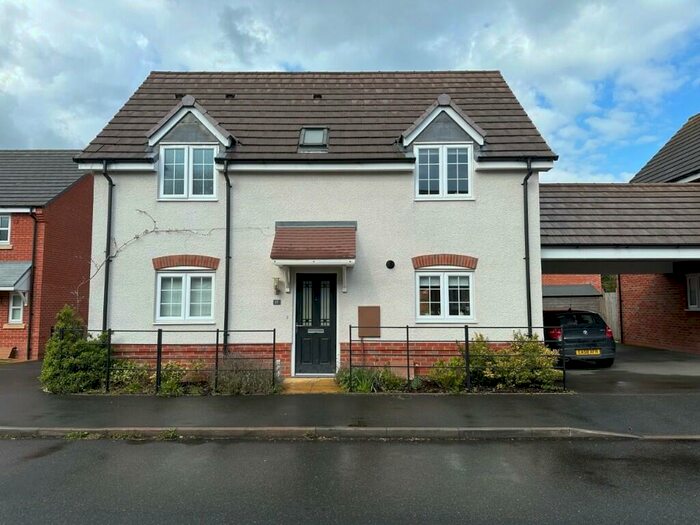 3 Bedroom Detached House To Rent In Wootton Close, Knowle, Solihull, B93