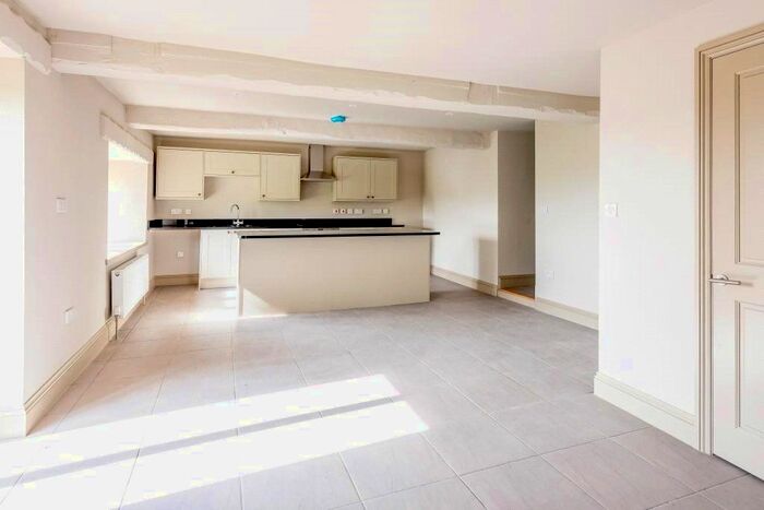 3 Bedroom Semi-Detached House To Rent In Dodington, Chipping Sodbury, BS37