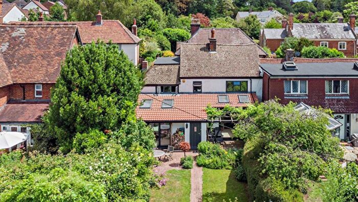 3 Bedroom Semi-Detached House For Sale In High Street, Twyford, Hampshire, SO21