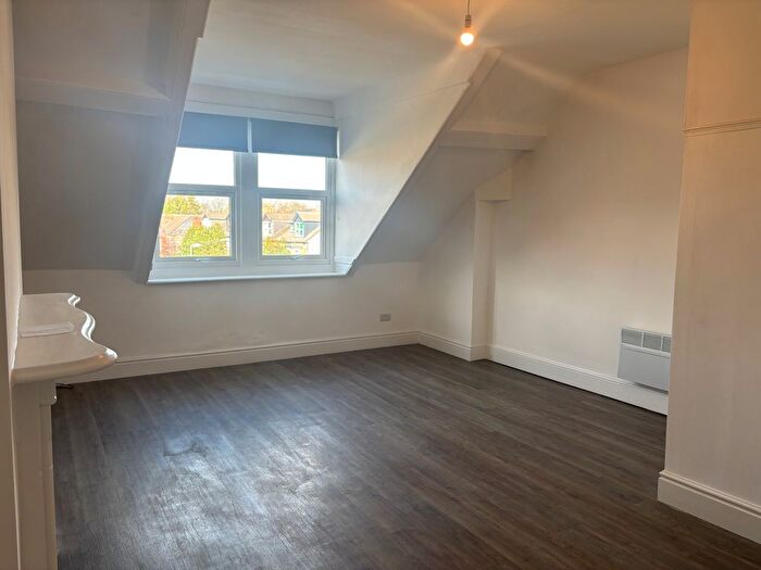 2 Bedroom Flat To Rent In Toxteth, Liverpool, L8
