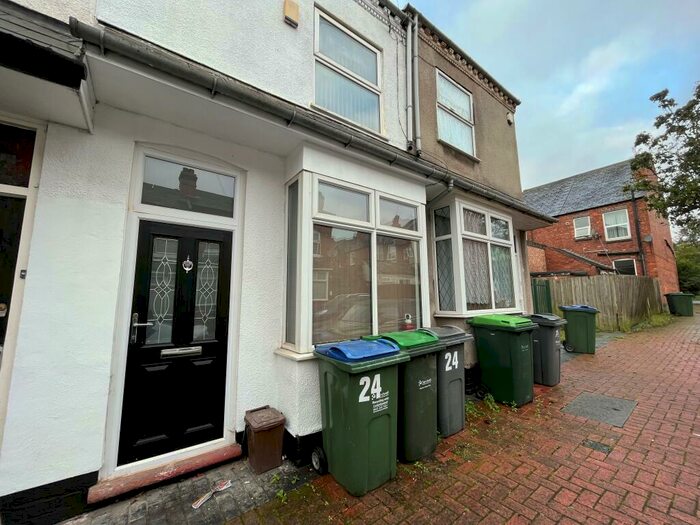 3 Bedroom House To Rent In Oliver Road, Smethwick, B66