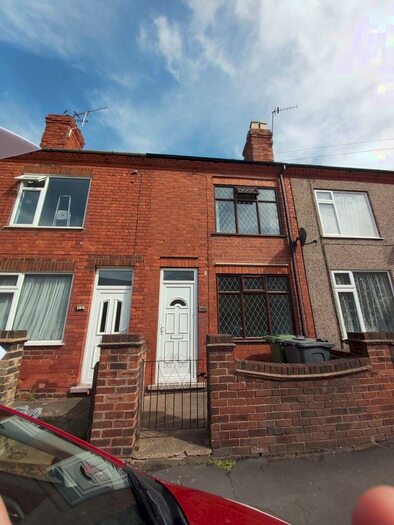 Terraced House To Rent In Ray Street, Heanor, DE75