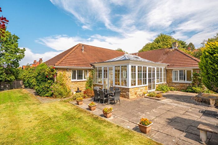 4 Bedroom Detached Bungalow For Sale In Drury Close, Pannal, HG3
