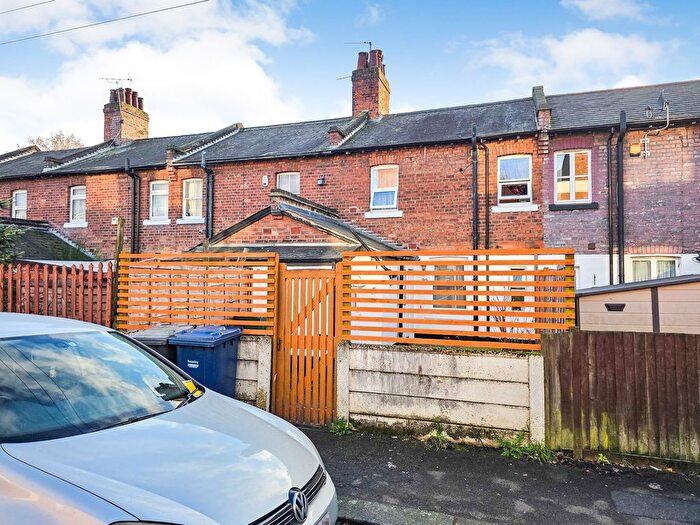 3 Bedroom Terraced House For Sale In Brent Terrace, London, NW2