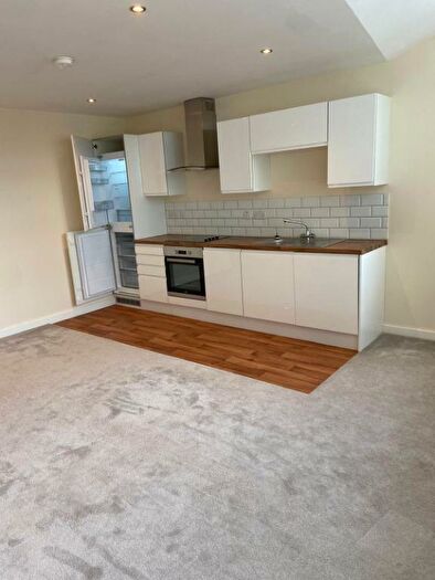 1 Bedroom Flat To Rent In , Wharncliffe Road, Ilkeston, DE7