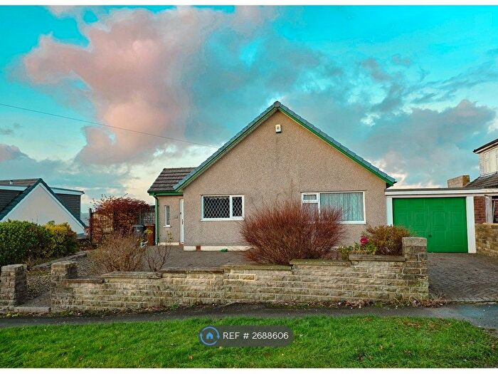 2 Bedroom Bungalow To Rent In Kings Causeway, Briercliffe, Burnley, BB9