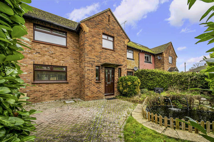 4 Bedroom Semi-Detached House For Sale In Lagham Road, South Godstone, RH9