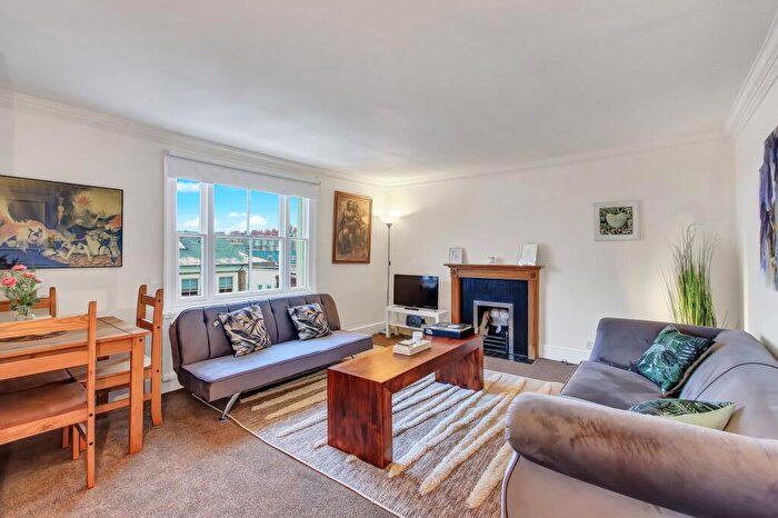 1 Bedroom Flat To Rent In Gertrude Street, London, SW10