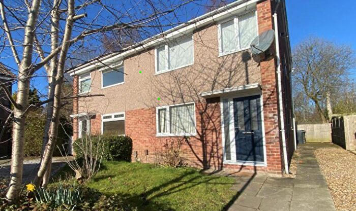 3 Bedroom Semi-Detached House To Rent In Grebe Close, Knutsford, WA16