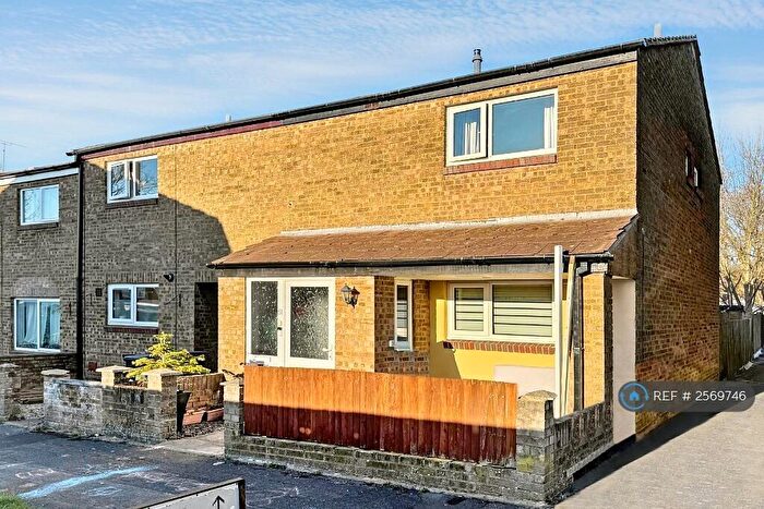 3 Bedroom End Of Terrace House To Rent In Oakham Close, Toothill, Swindon, SN5