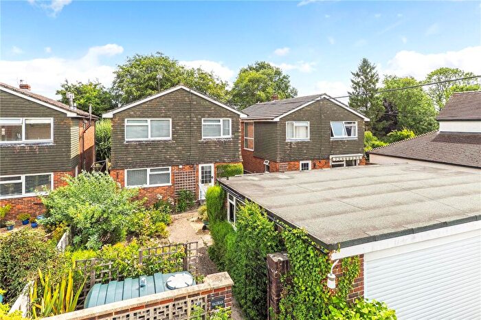 4 Bedroom Detached House For Sale In Finchmead Lane, Petersfield, Hampshire, GU32