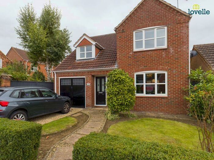4 Bedroom Detached House For Sale In Northfield Rise, Saxilby, LN1