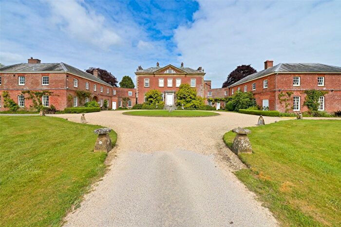 2 Bedroom Flat To Rent In Britwell House, Britwell Salome, Watlington, Oxfordshire, OX49