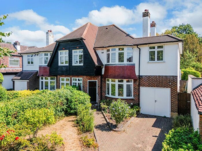 4 Bedroom Semi-Detached House For Sale In Chestnut Avenue, Ewell, Surrey, KT19
