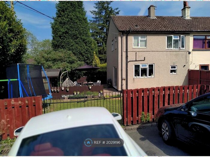 3 Bedroom Semi-Detached House To Rent In Thirsk Place, Newcastle-Under-Lyme, ST5