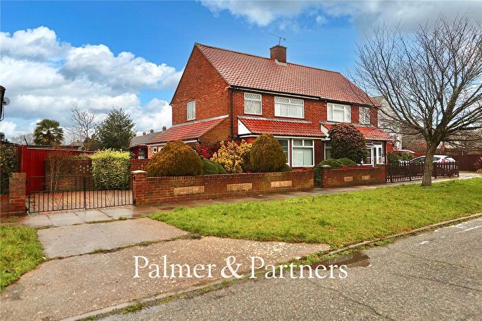 3 Bedroom Semi Detached House For Sale In Fife Road, Ipswich, Suffolk, IP4
