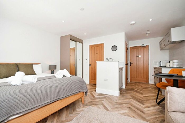 1 Bedroom Studio For Sale In The Dale, Stoney Middleton, Hope Valley, S32