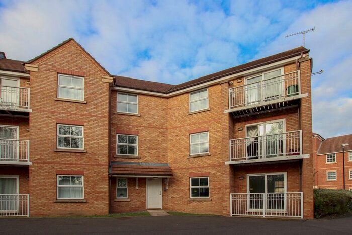 2 Bedroom Flat To Rent In Gillquart Way, Parkside, Coventry, CV1