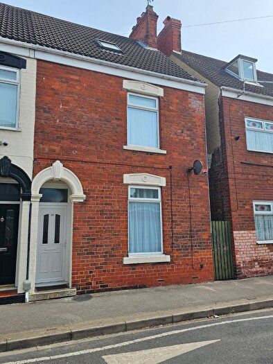 4 Bedroom Semi-Detached House To Rent In Franklin Street, Hull, HU9