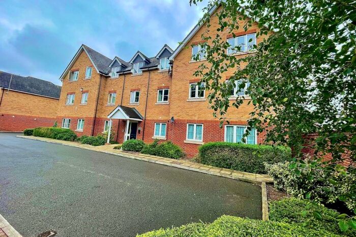 2 Bedroom Flat To Rent In Harvey Road, SL3