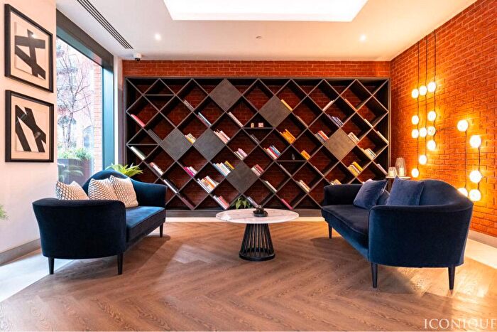 2 Bedroom Flat For Sale In Exchange Gardens, London, SW8