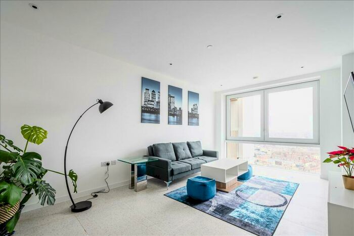 1 Bedroom Apartment To Rent In Bouchon Point, Cendal Crescent, Whitechapel, E1