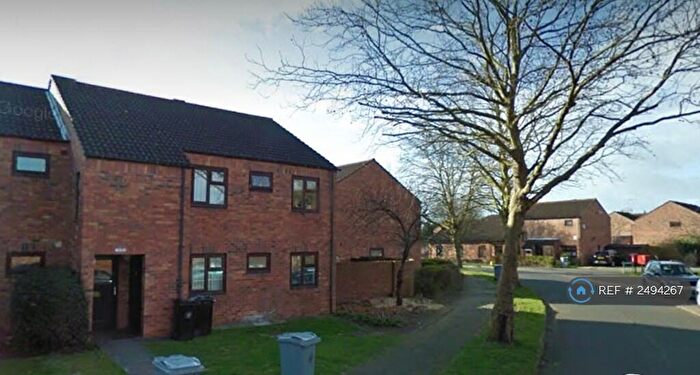 2 Bedroom Flat To Rent In Black Prince Avenue, Market Deeping, Peterborough, PE6