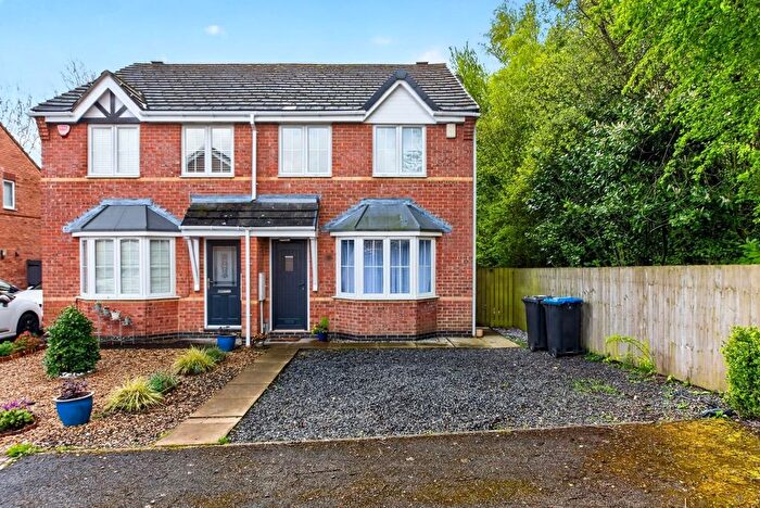 3 Bedroom Semi Detached House For Sale In Primrose Close, Killinghall, Harrogate, HG3