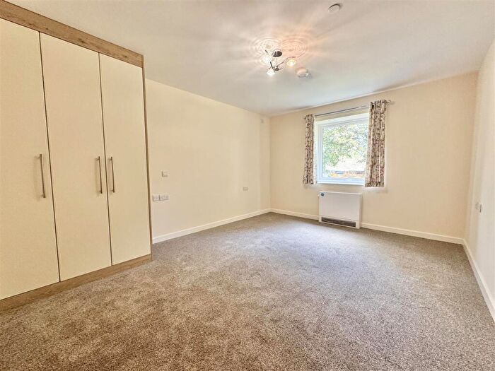2 Bedroom Flat For Sale In Newton Road, Penrith, CA11