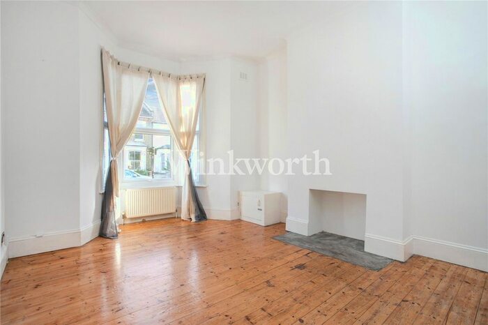 1 Bedroom Flat To Rent In Beaconsfield Road, London, N15