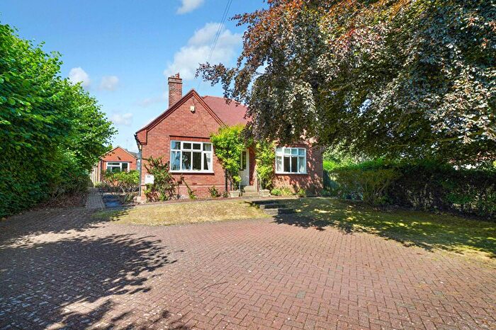 4 Bedroom Detached Bungalow For Sale In Norwich Road, Cromer, NR27