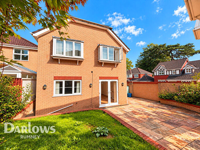 4 Bedroom Detached House For Sale In Hastings Crescent, Cardiff, CF3