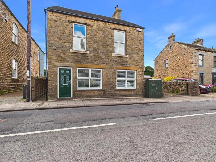 3 Bedroom Country House For Sale In Hood Street, St. Johns Chapel, Bishop Auckland, DL13