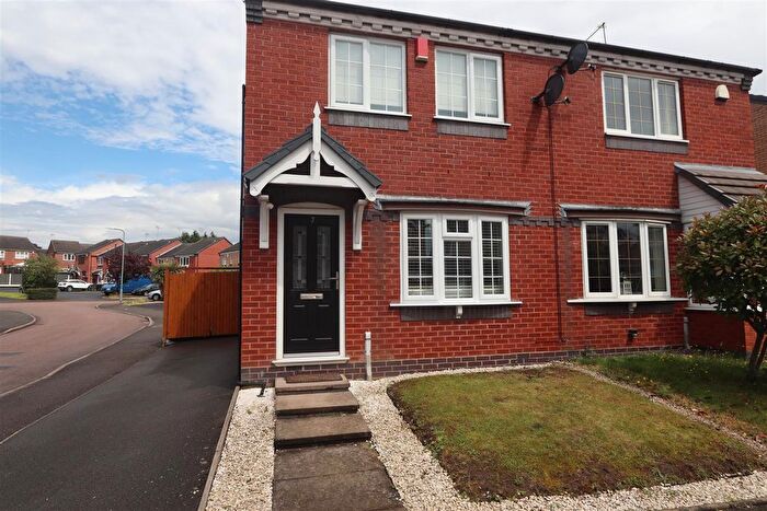 2 Bedroom Semi-Detached House To Rent In Tanacetum Drive, Tame Bridge, Walsall, WS5